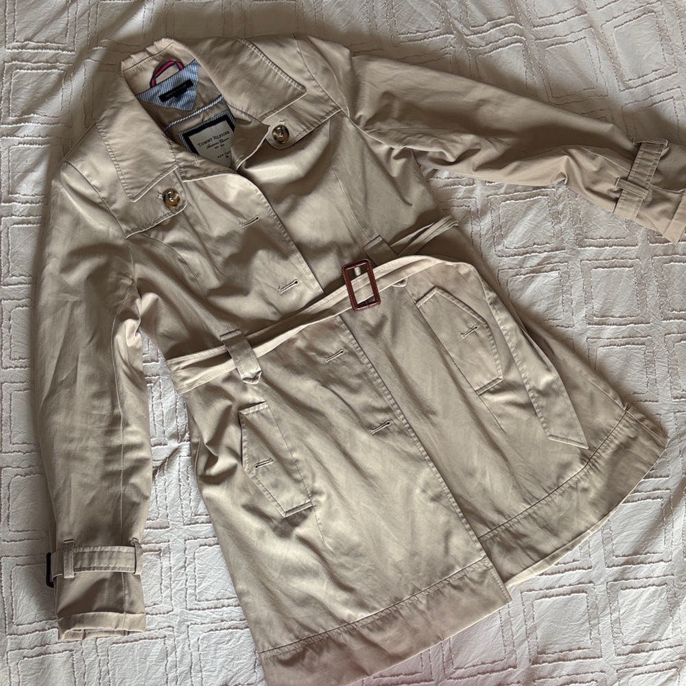 Tommy Hilfiger Light Tan Trench Coat